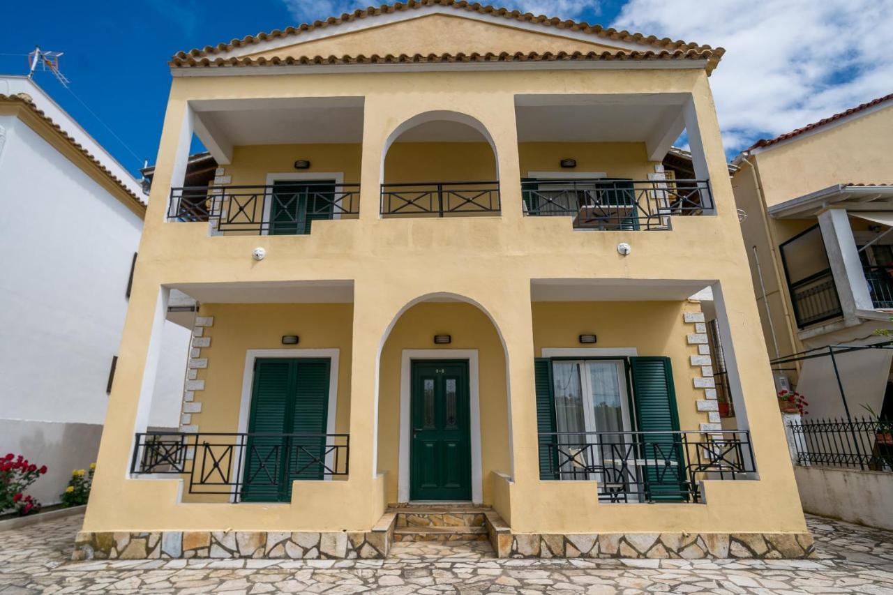 Barax Apartments Agios Georgios  Exterior foto
